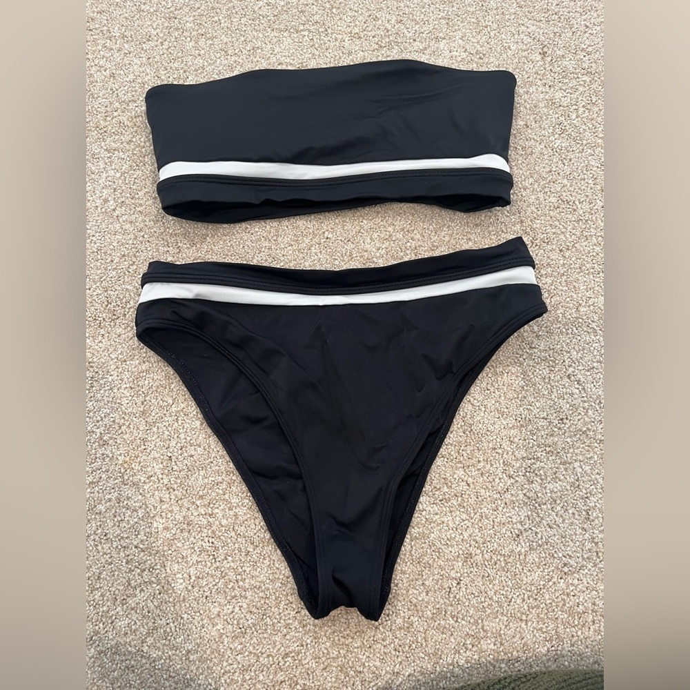 La Hearts Black and White Bikini Set